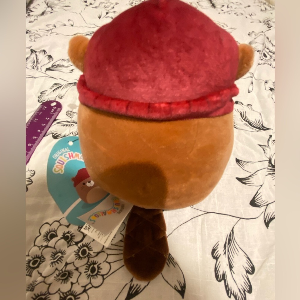 Small squishmallow Beaver - Picture 2 of 4